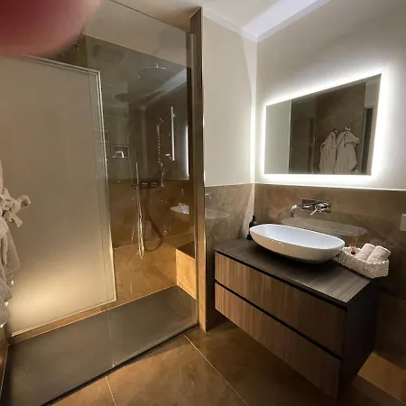 San Babila Prestigiosa Lejlighed Milano